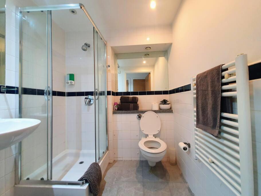 Contemporary Modern Studio Apartment - City Centre バーミンガム エクステリア 写真