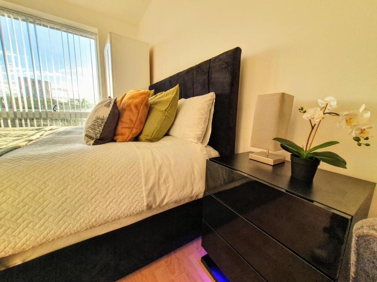 Contemporary Modern Studio Apartment - City Centre バーミンガム エクステリア 写真